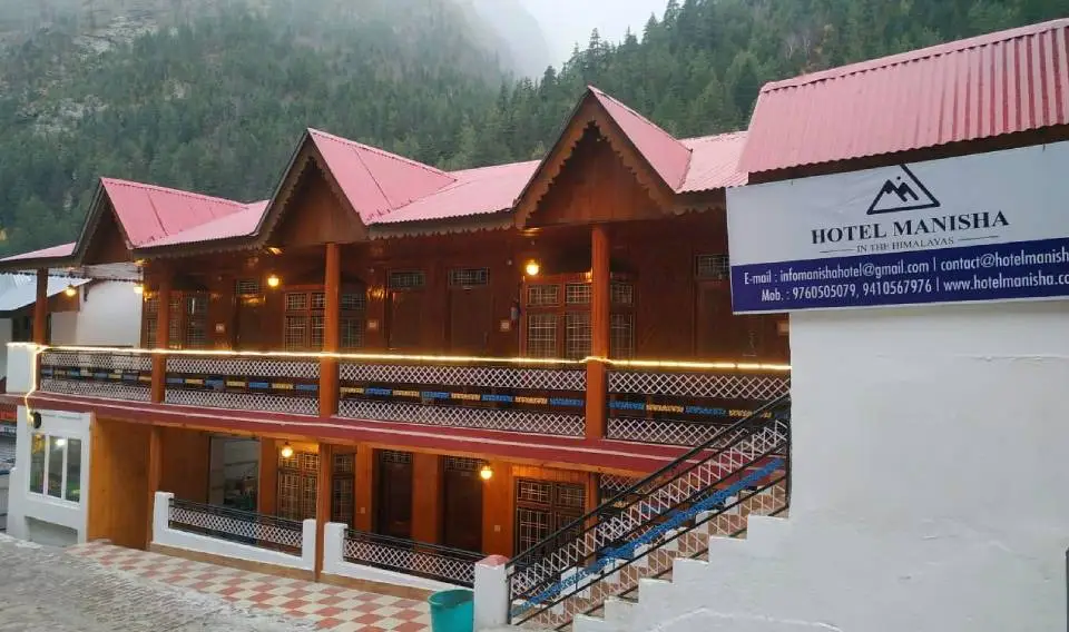 premium hotel in gangotri